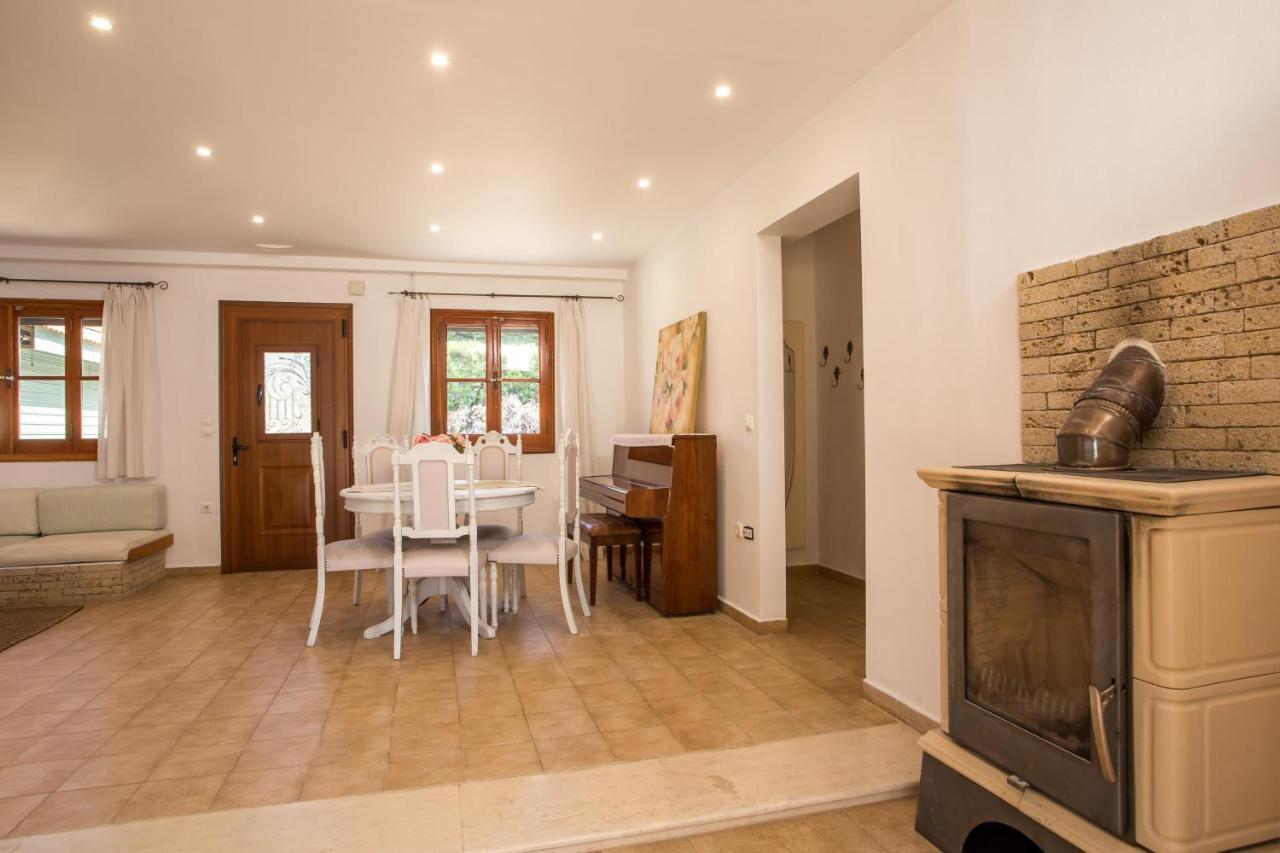 Emarmene Home With Private Pool Near Rhodes Town & Airport Koskinou  Buitenkant foto
